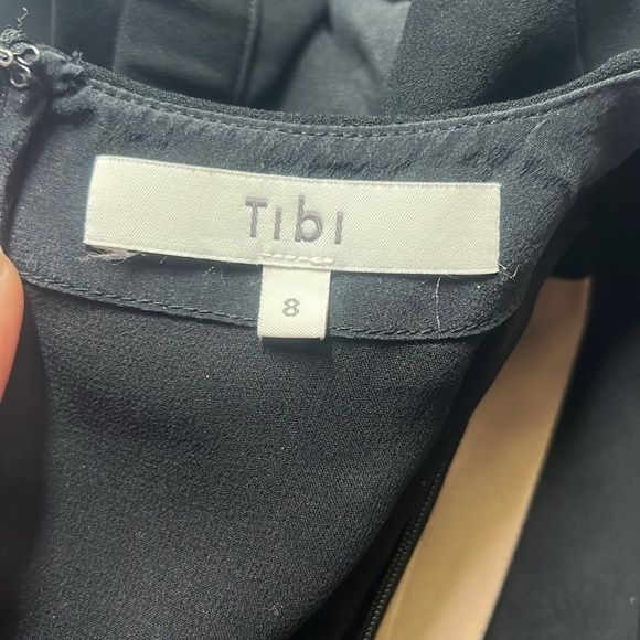 Tibi Cut Out Shoulder Dress - Picture 6 of 8